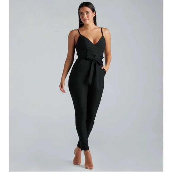 WINDSOR ONE PC BLACK  Romper JUMPSUIT V-neck SIZE Small - Picture 1 of 8